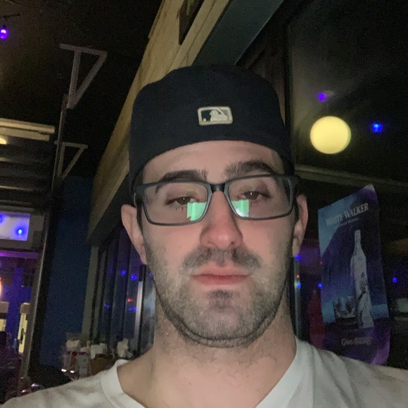 Meet your Posher, Justin - Picture 1 of 1